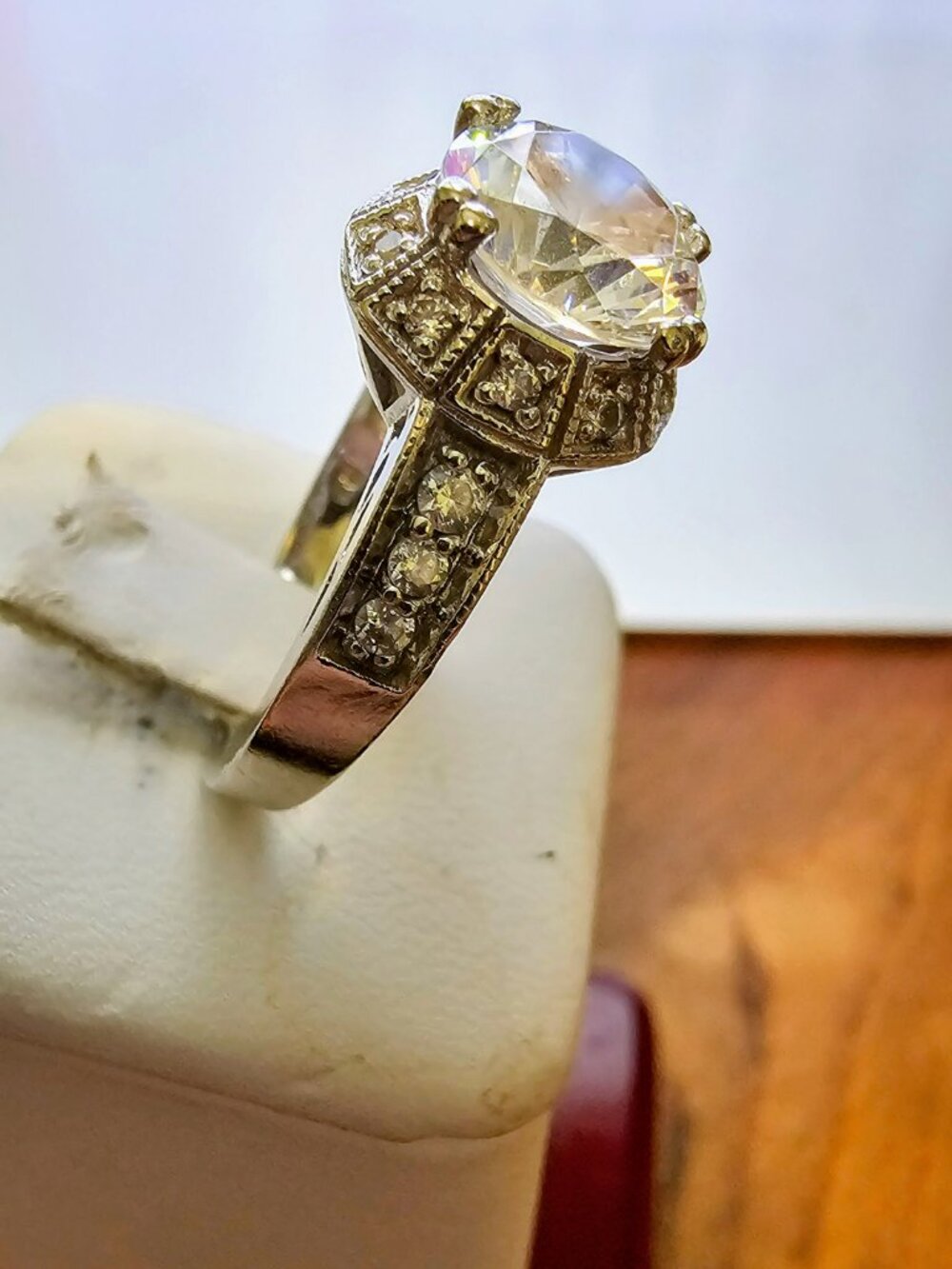 Ring - Picture 4 of 8